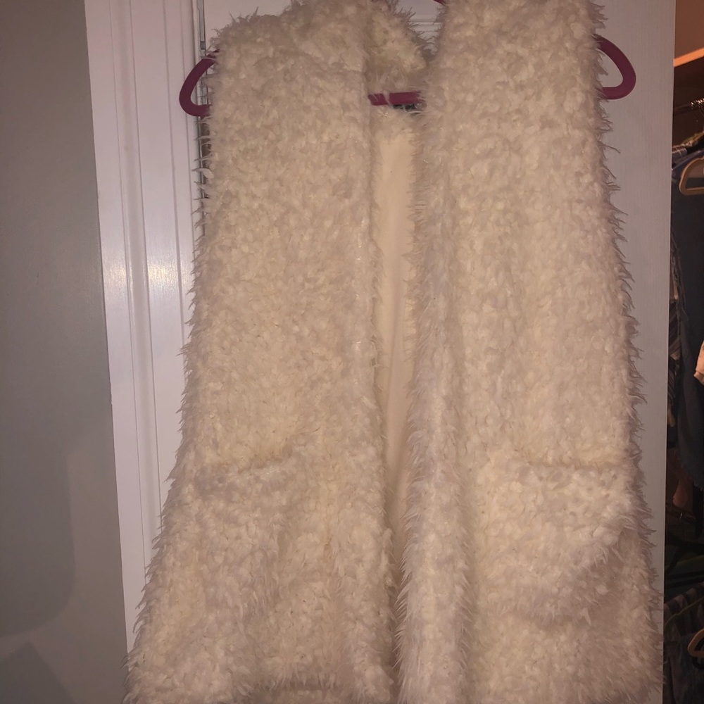 Wishlist Cozy Teddy Vest